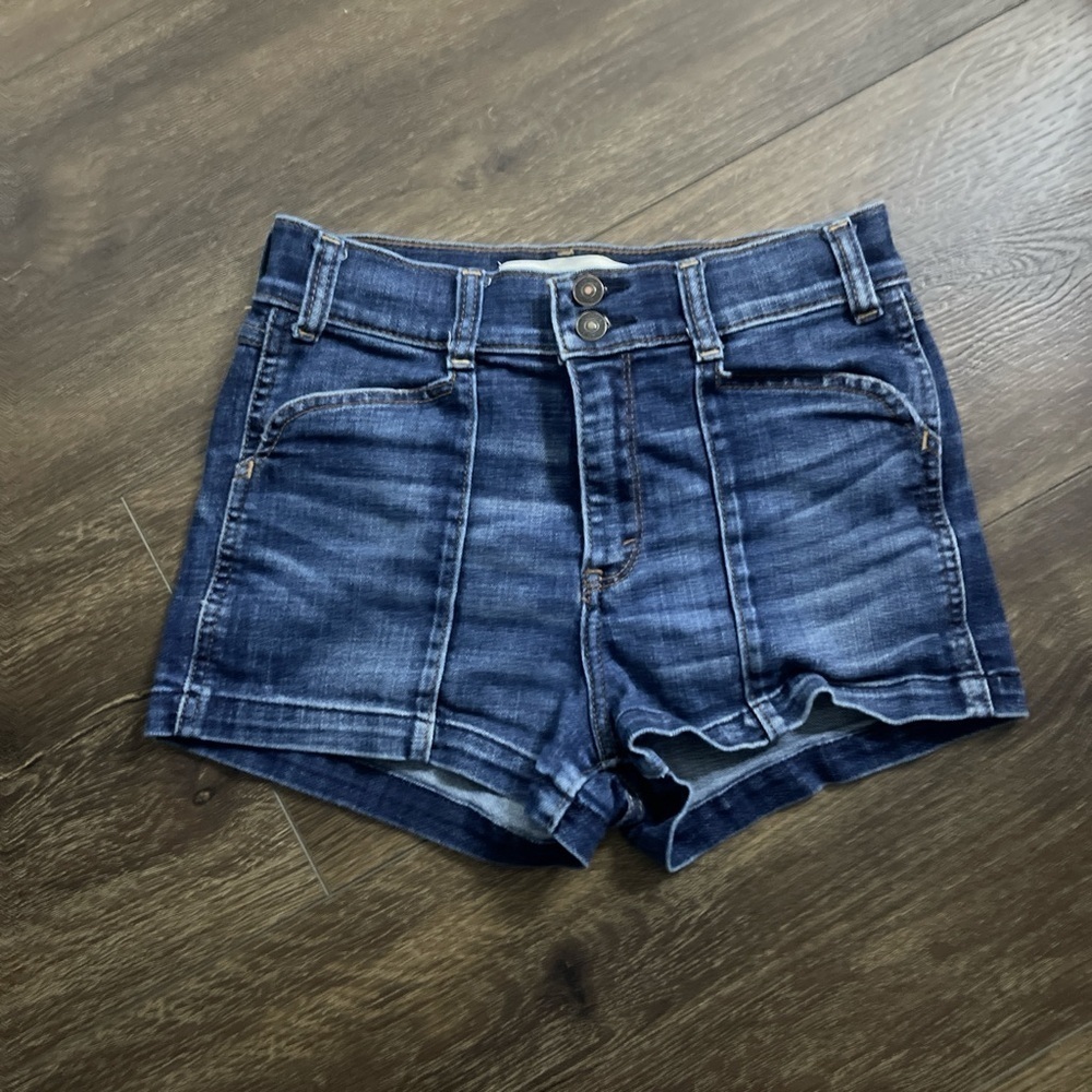 Abercrombie & Fitch HighRise Shorts